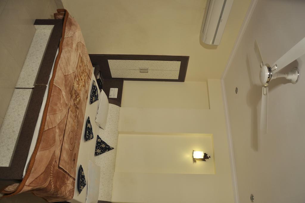 Hotel Metro Divisione di Divisione di Jaipur Esterno foto