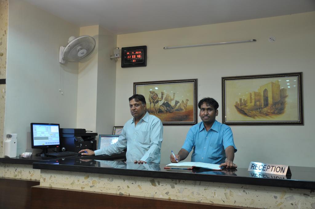 Hotel Metro Divisione di Divisione di Jaipur Esterno foto