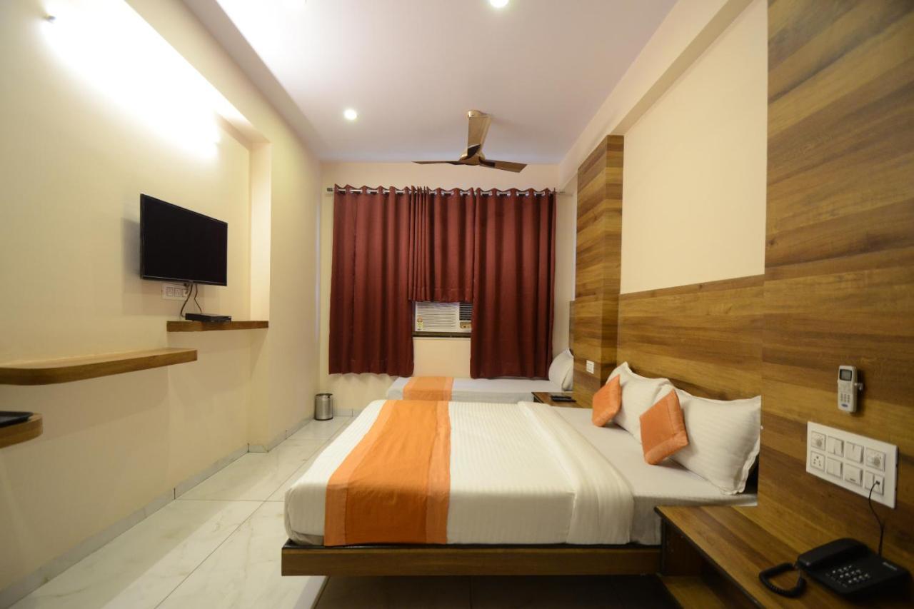 Hotel Metro Divisione di Divisione di Jaipur Esterno foto